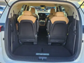 2021 Kia Carnival с пробегом 127 381 км