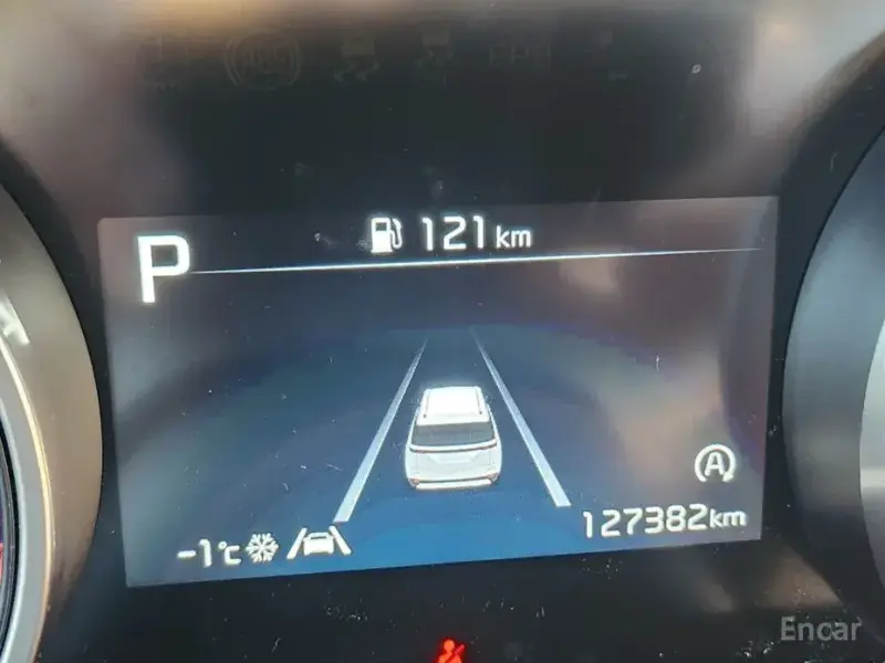 2021 Kia Carnival с пробегом 127 381 км