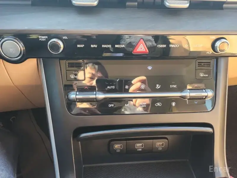 2021 Kia Carnival с пробегом 127 381 км