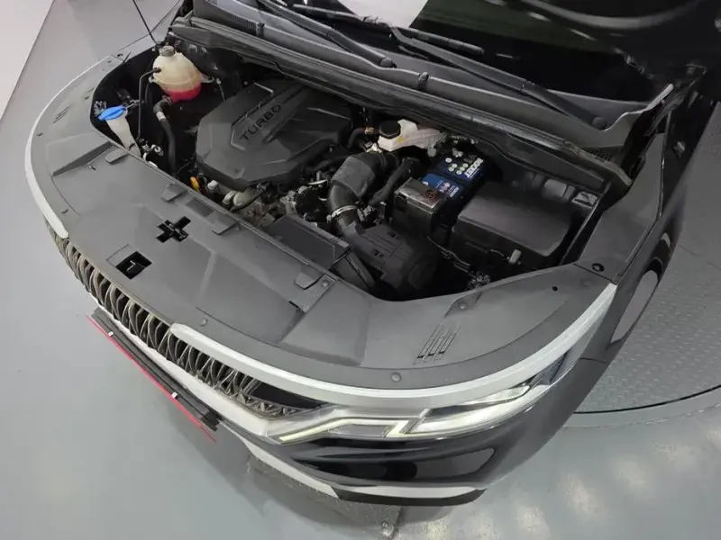 2021 Kia Carnival с пробегом 65 681 км