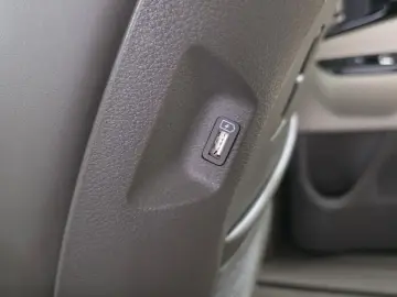 2021 Kia Carnival с пробегом 65 681 км