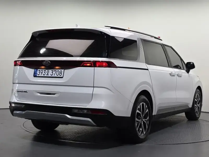 2021 Kia Carnival с пробегом 163 928 км