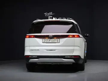 2021 Kia Carnival с пробегом 151 505 км