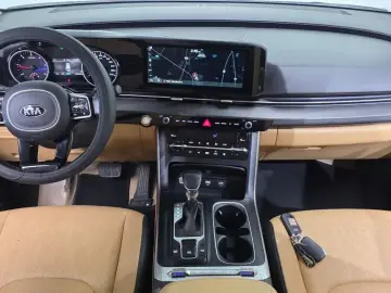 2021 Kia Carnival с пробегом 163 928 км