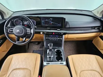 2021 Kia Carnival с пробегом 151 505 км