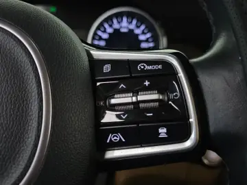 2021 Kia Carnival с пробегом 163 928 км
