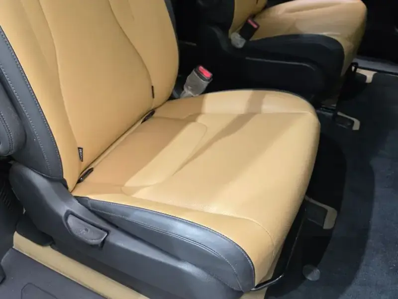 2021 Kia Carnival с пробегом 163 928 км
