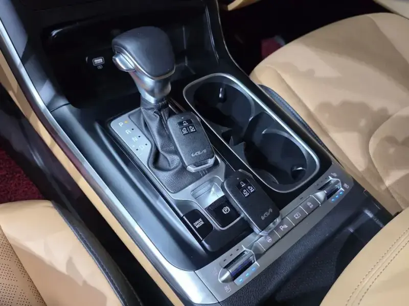 2021 Kia Carnival с пробегом 90 895 км