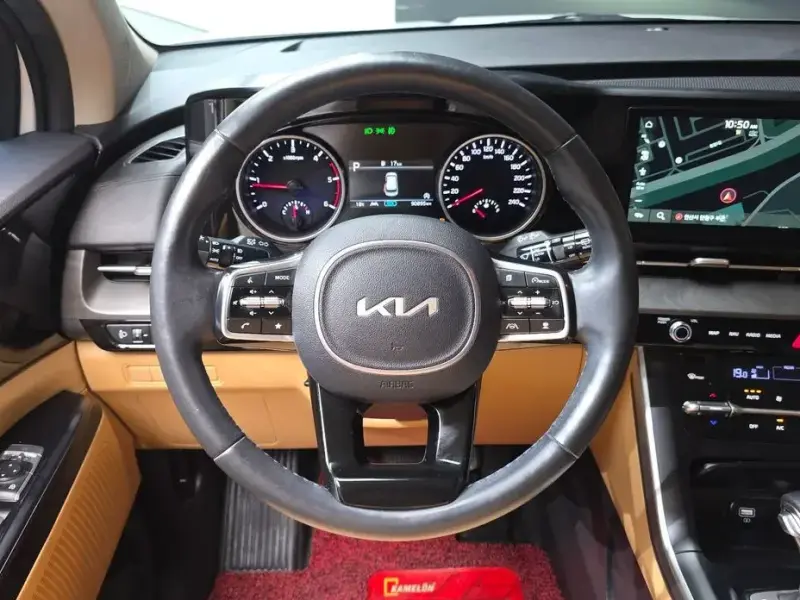 2021 Kia Carnival с пробегом 90 895 км