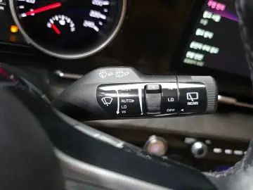 2021 Kia Carnival с пробегом 90 895 км