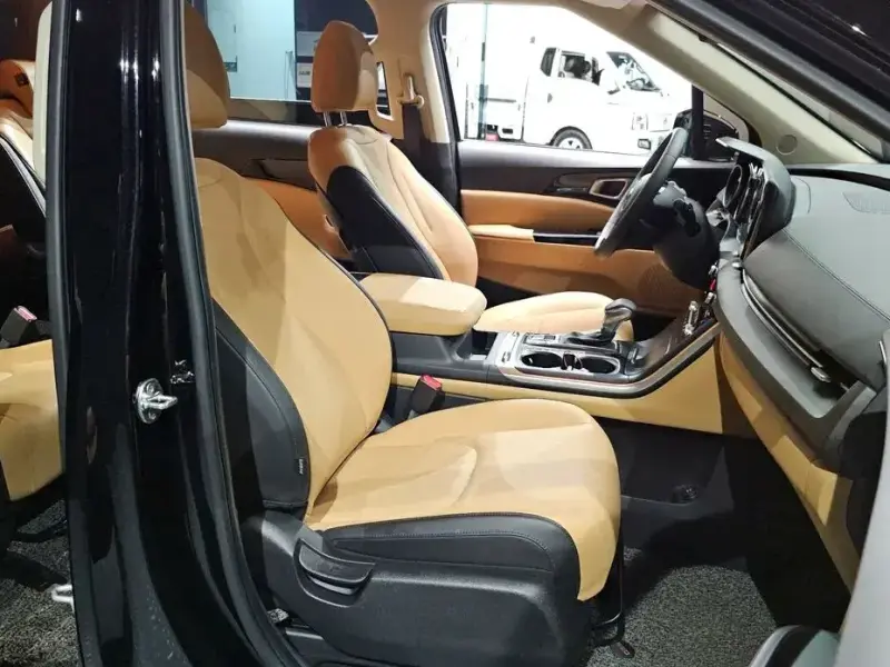 2021 Kia Carnival с пробегом 32 974 км