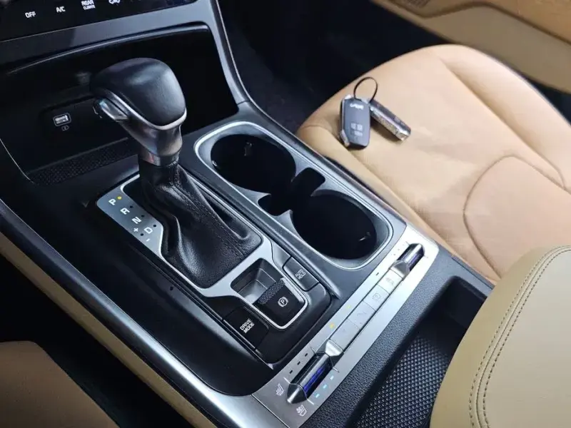 2023 Kia Carnival с пробегом 57 886 км
