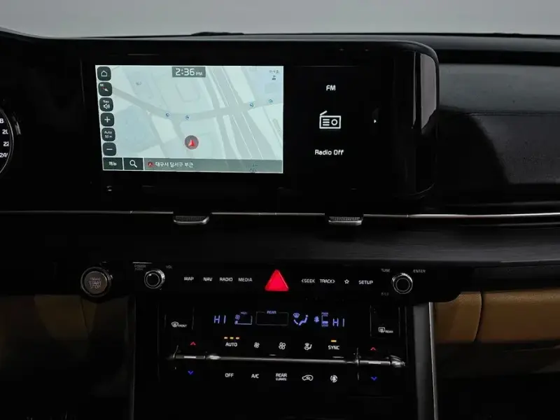 2023 Kia Carnival с пробегом 57 886 км