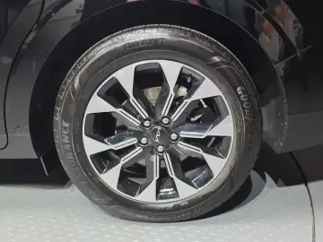 2021 Kia Carnival с пробегом 32 974 км