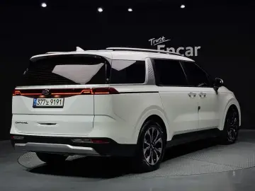 2021 Kia Carnival с пробегом 35 199 км