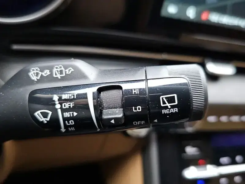 2021 Kia Carnival с пробегом 32 974 км