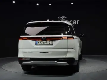 2021 Kia Carnival с пробегом 35 199 км