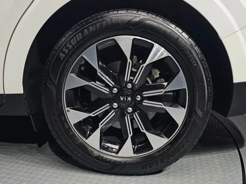 2021 Kia Carnival с пробегом 35 199 км