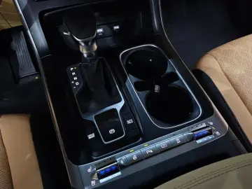 2021 Kia Carnival с пробегом 35 199 км