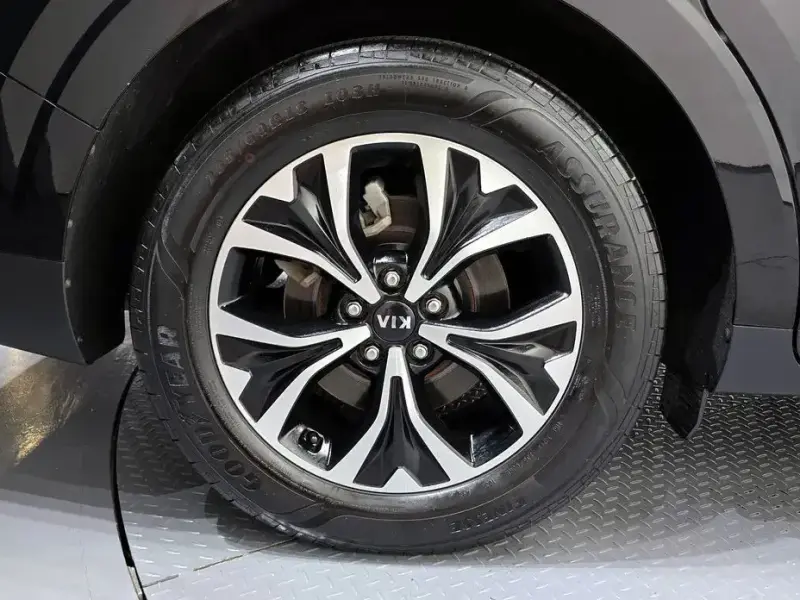 2021 Kia Carnival с пробегом 47 913 км