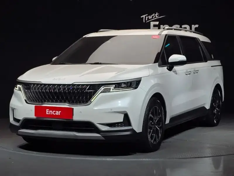 2021 Kia Carnival с пробегом 121 581 км