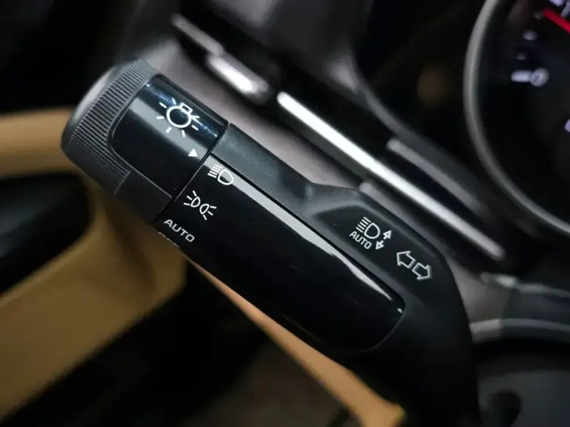 2021 Kia Carnival с пробегом 47 913 км