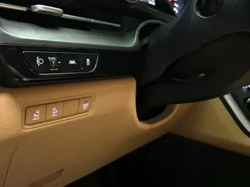 2023 Kia Carnival с пробегом 120 315 км
