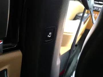 2023 Kia Carnival с пробегом 120 315 км