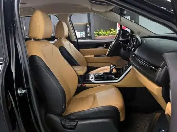 2021 Kia Carnival с пробегом 120 658 км