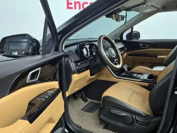 2021 Kia Carnival с пробегом 120 658 км
