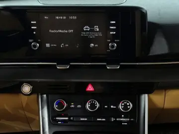 2021 Kia Carnival с пробегом 120 658 км
