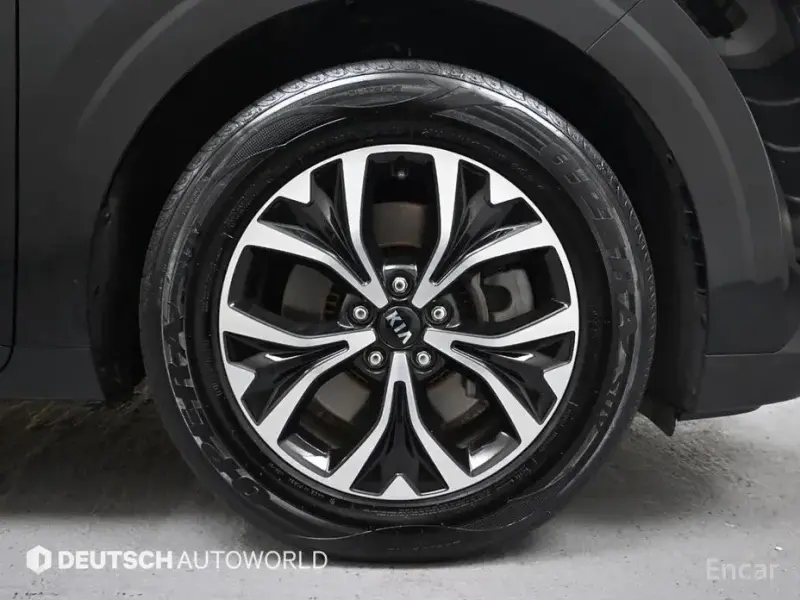 2021 Kia Carnival с пробегом 125 489 км
