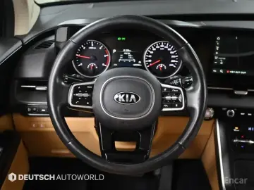 2021 Kia Carnival с пробегом 125 489 км