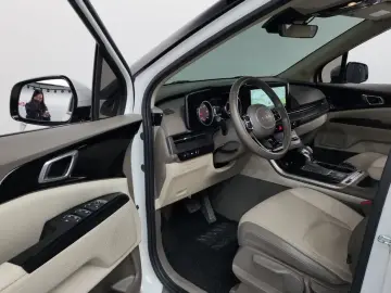 2022 Kia Carnival с пробегом 60 764 км