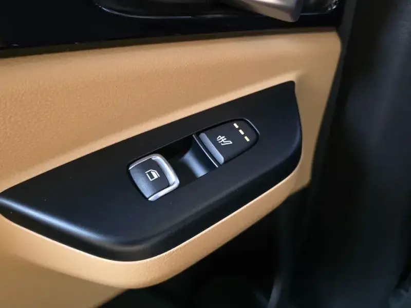 2021 Kia Carnival с пробегом 66 681 км