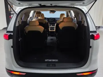 2021 Kia Carnival с пробегом 66 681 км