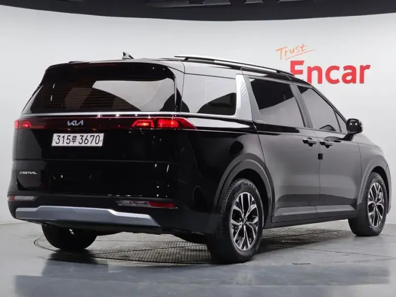 2021 Kia Carnival с пробегом 68 297 км