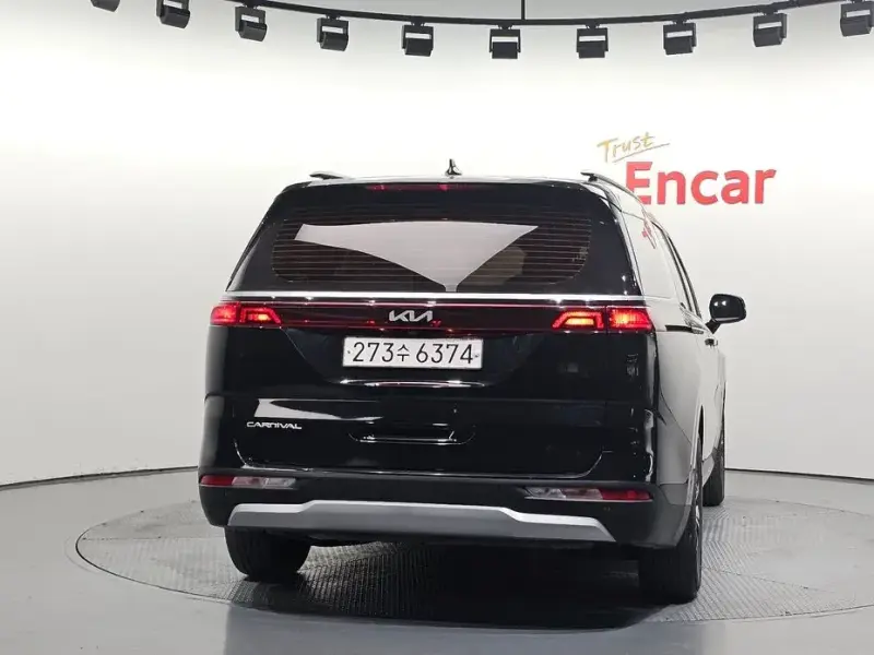 2021 Kia Carnival с пробегом 125 083 км