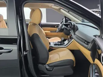 2022 Kia Carnival с пробегом 43 838 км