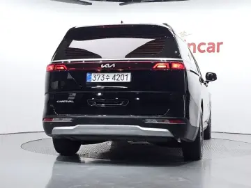 2022 Kia Carnival с пробегом 48 748 км