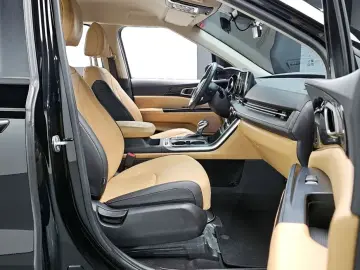 2022 Kia Carnival с пробегом 48 748 км