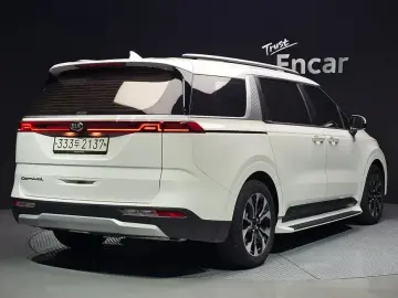 2021 Kia Carnival с пробегом 95 974 км