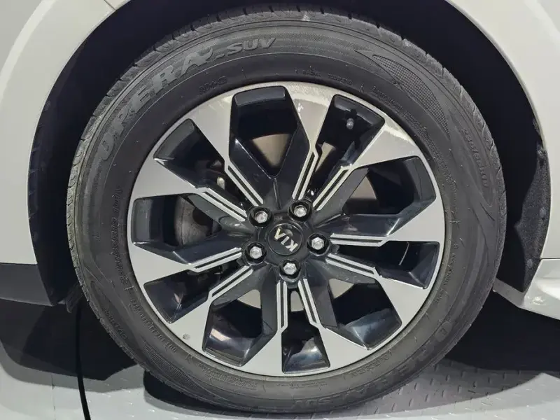2021 Kia Carnival с пробегом 95 974 км