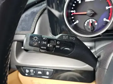 2021 Kia Carnival с пробегом 95 974 км