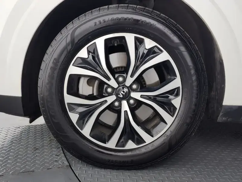 2021 Kia Carnival с пробегом 63 530 км