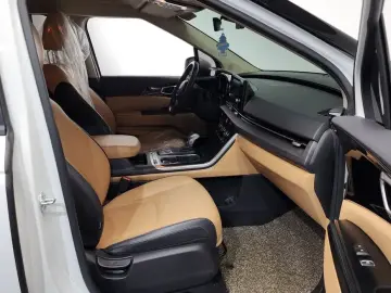 2021 Kia Carnival с пробегом 63 530 км