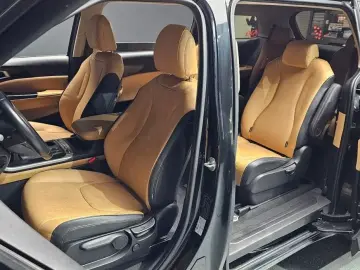 2021 Kia Carnival с пробегом 64 659 км