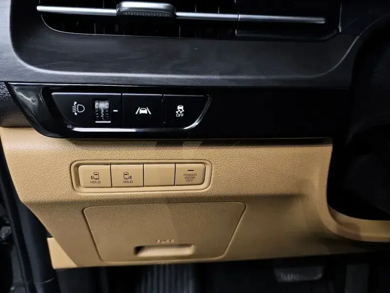 2021 Kia Carnival с пробегом 64 659 км