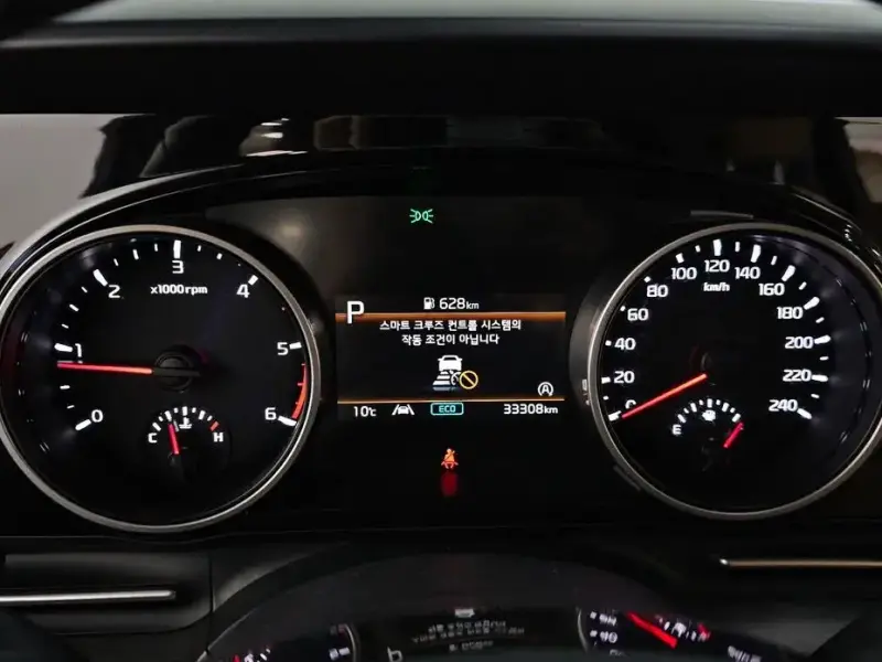 2022 Kia Carnival с пробегом 33 308 км