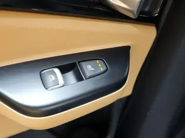 2023 Kia Carnival с пробегом 16 819 км